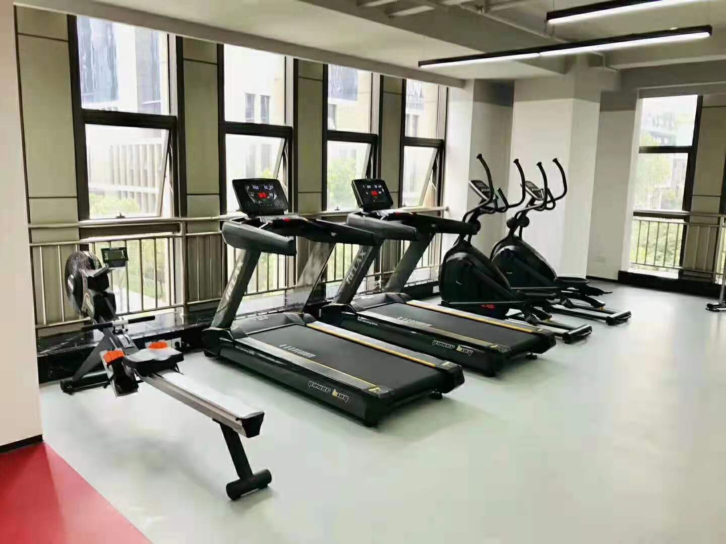 商用香蕉成人APP视频