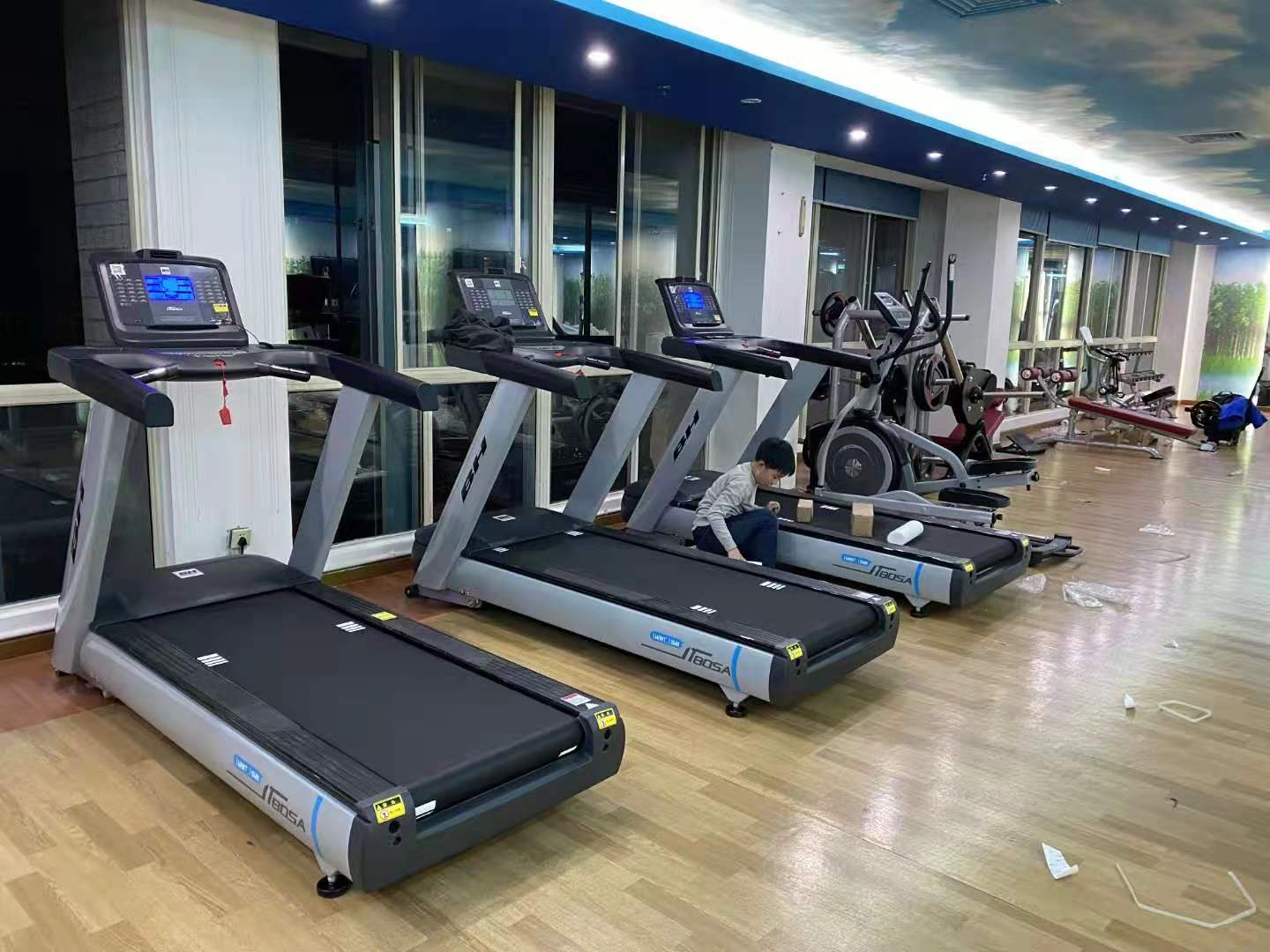 有氧健身器材香蕉成人APP视频