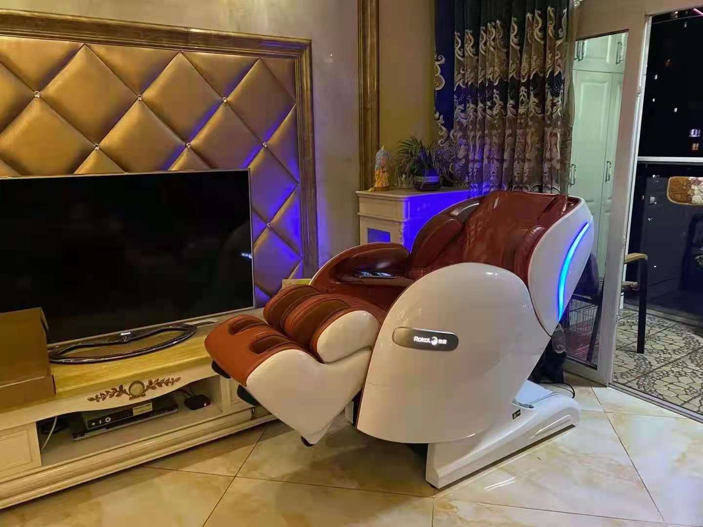 荣康香蕉成人黄色视频 荣康香蕉成人黄色视频