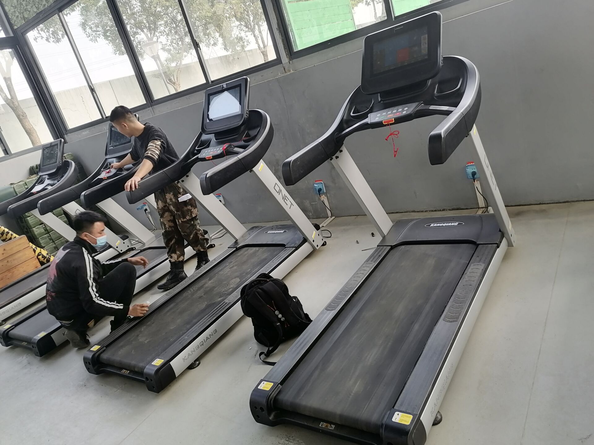 电动香蕉成人APP视频